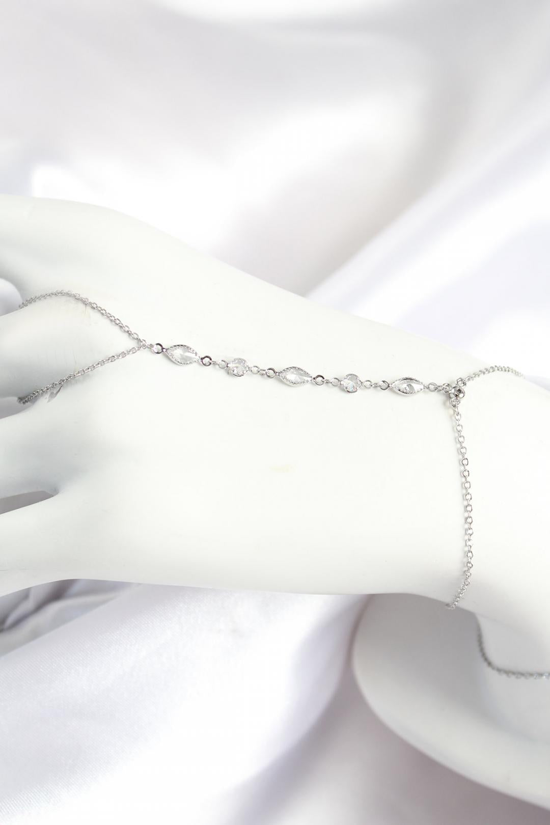Luna Hand Chain Silver Şahmeran