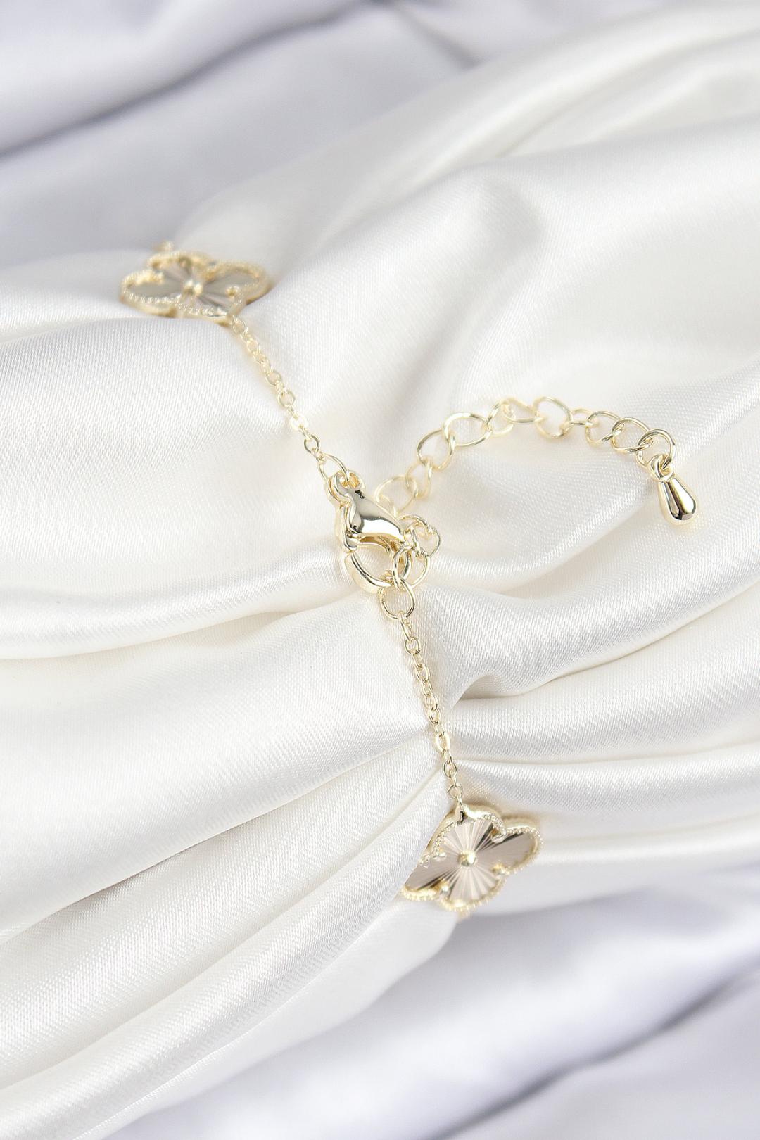 Radiant Clover Bileklik