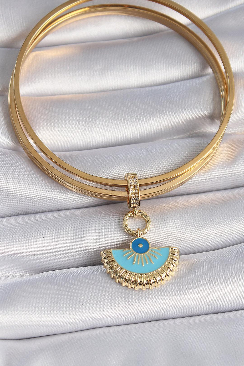 Mavi Yelpaze Ajda Charm