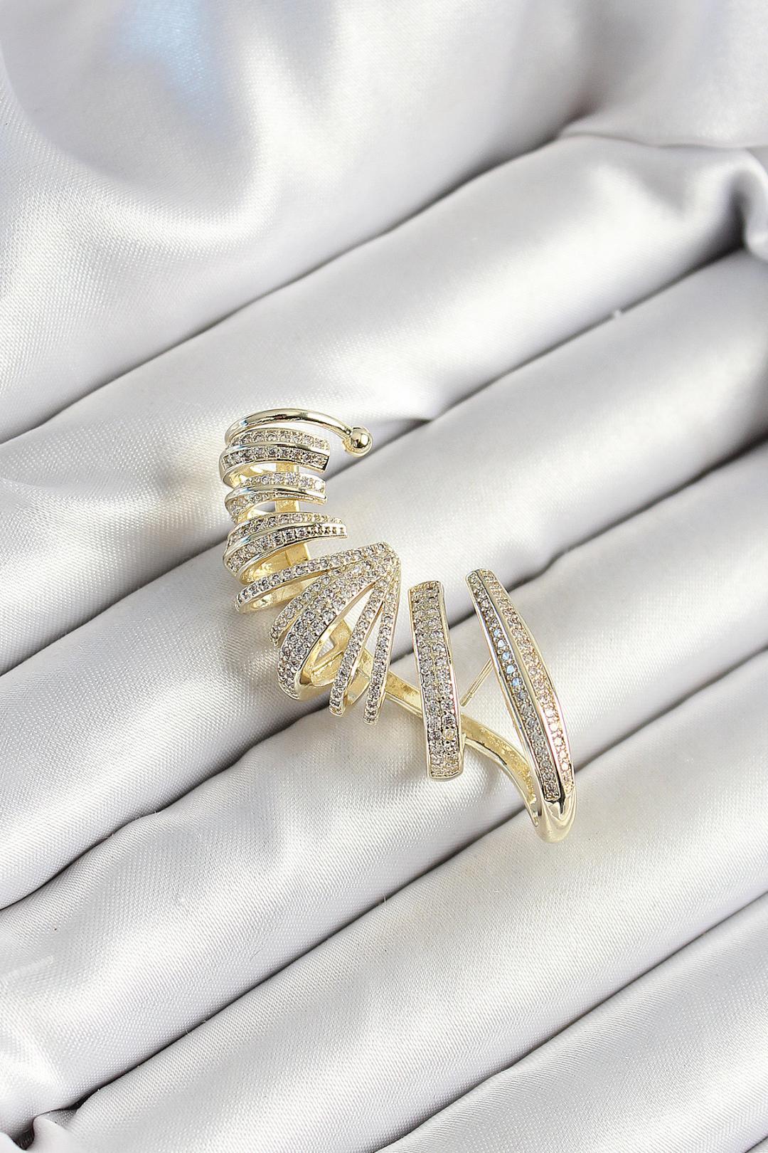 Spiral Glam Ear Cuff