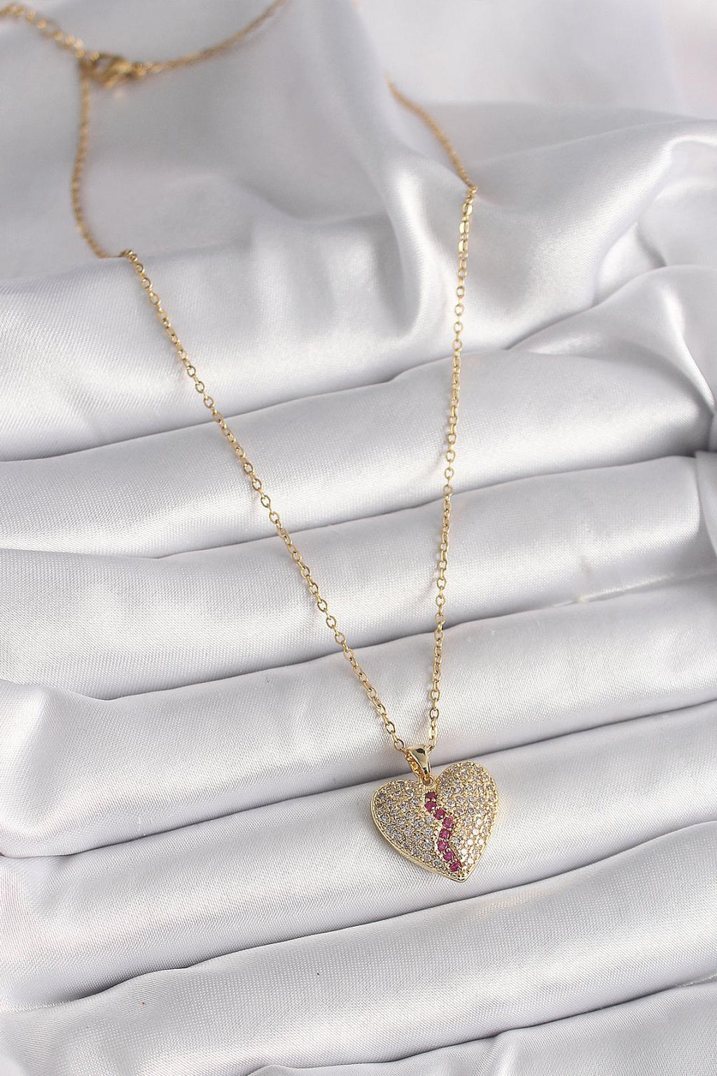 Golden Heartbeat Kolye
